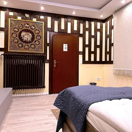 Seidenstrasse Pension Molln